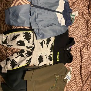 Brand New outfits 12 months puma and dinos